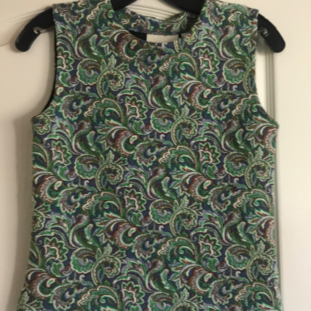 Maeve Form fitting crop top